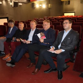 powiększ zdjęcie: 130 lat kina w Legnicy. Jubileusz pełen historii, wspomnień i filmowej klasyki
