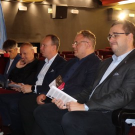 powiększ zdjęcie: 130 lat kina w Legnicy. Jubileusz pełen historii, wspomnień i filmowej klasyki