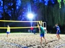 FRIDAY NIGHT VOLLEYBALL Nocna siatkówka na plaży