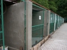 Boksy w schronisku dla zwierząt gruntownie odnawiane