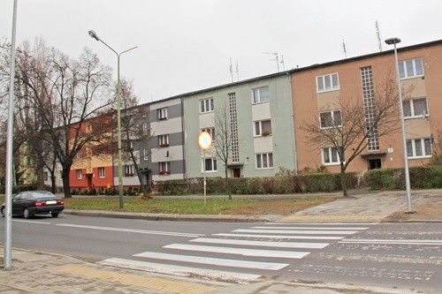 Bezpieczniej na zebrach przy al. Rzeczypospolitej