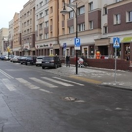 Chodnik i parking przy Chojnowskiej