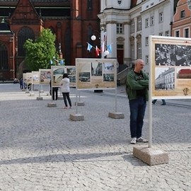 Dzieje Sali Królewskiej w obiektywie i opowieściach