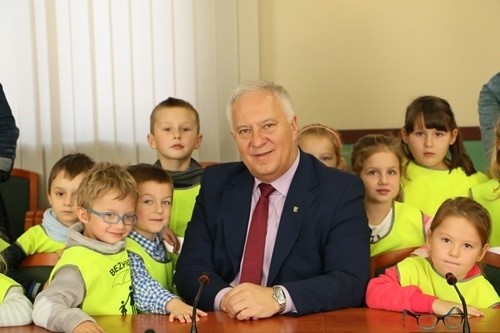 Elfy i Gumisie z wizytą w Ratuszu