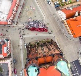 Gorące radością świętowanie niepodległości