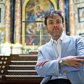Artysta z Portugalii na Wieczorach Organowych