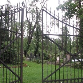 Legnicka Nekropolia