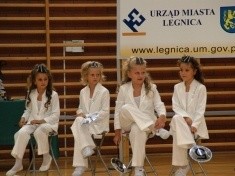 Legnicka inauguracja roku szkolnego. Najlepsi uczniowie otrzymali stypendia ...