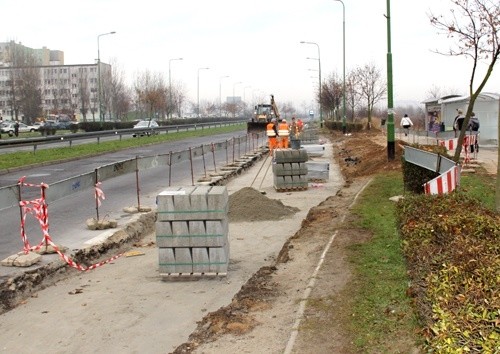 Kolejna zatoka na al. Piłsudskiego w przebudowie