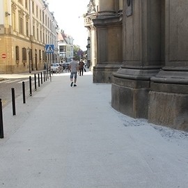 LBO 2016. Chodnik przy kościele św. Jana