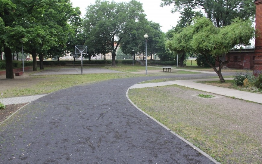 Kompleks rekreacyjno–edukacyjny na Zakaczawiu