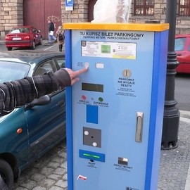 Od pierwszego kwietnia bilety parkingowe tylko w parkomatach