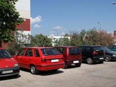 Na osiedlu Kopernika będzie nowy parking. Więcej miejsc postojowych także na legnickich Piekarach