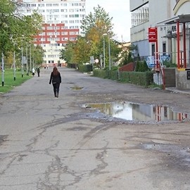 Nowa jezdnia, parkingi i chodnik na Osi Kartuskiej