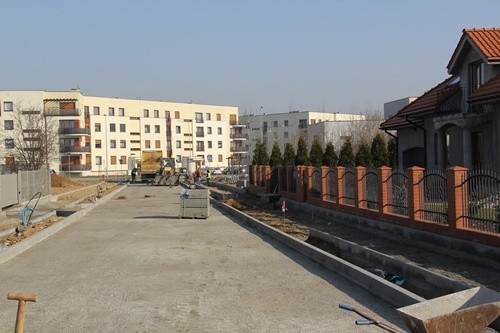 Na Piekarach rosną ulice