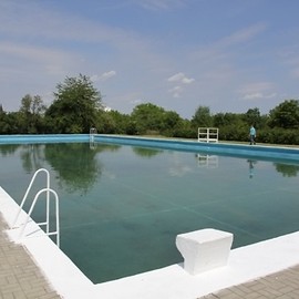 Od soboty sezon otwarty na miejskich kąpieliskach. Będzie taniej i dłużej