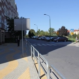 Nowe parkingi, jezdnia i chodniki na Neptuna
