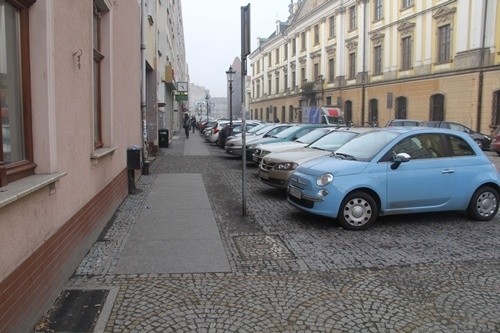 Nowy chodnik przy ul. Chojnowskiej