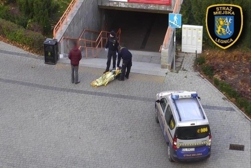 Nie przechodź obojętnie