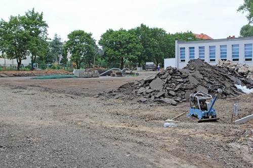 Powstaje kolejny nowoczesny kompleks sportowy w Szkole Podstawowej nr 19