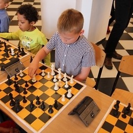 Pierwszaki już dają mata