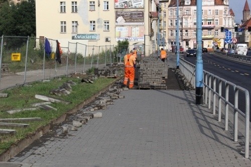 Poszerzają ulicę Wrocławską