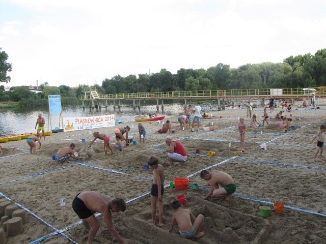 Piaskownica, czyli rzeźby w piasku