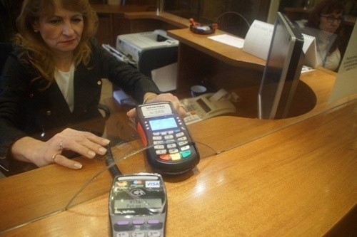 Pierwsze elektroniczne opłaty w Urzędzie Miasta