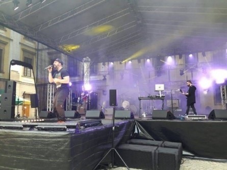 Ostry rock w Akademii