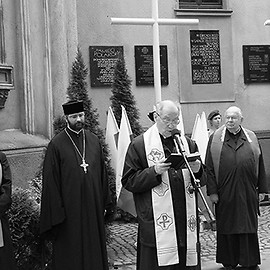 Ostatnie pożegnanie księdza Tadeusza Kisińskiego