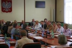 Radni przyjęli prezydenckie projekty uchwał umożliwiających likwidację skutków huraganu