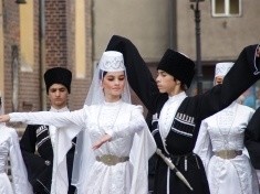 Przed nami tydzień z folklorem. XV Międzynarodowy Festiwal Folklorystyczny „Świat pod Kyczerą” Ramowy Program - Legnica