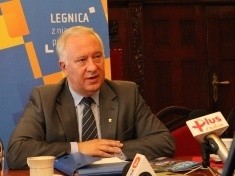 Przedsesyjna konferencja prasowa prezydenta Legnicy