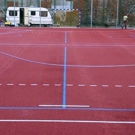 Remonty boisk szkolnych