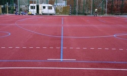 Remonty boisk szkolnych