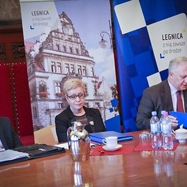 Sposób na czyste powietrze w mieście: realizacja programu ograniczenia niskiej emisji dla Legnicy