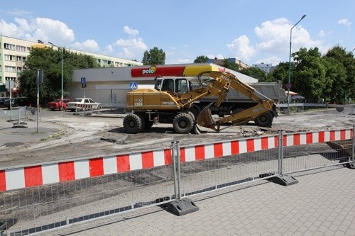 Rozpoczęła się przebudowa Galaktycznej i Plutona