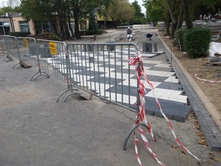 Przybywa chodników na Kopernika