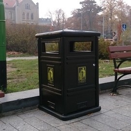 Pół tysiąca nowych koszy na śmieci