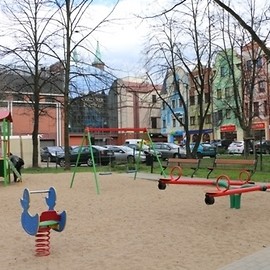 Przegląd placów zabaw