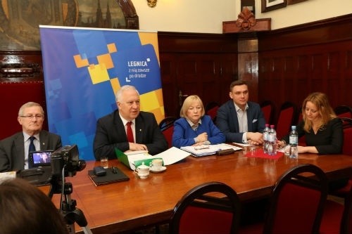 Przedsesyjna konferencja prezydenta