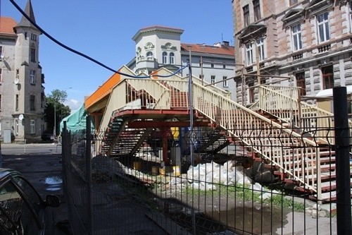 Remont kładki nad Piastowską