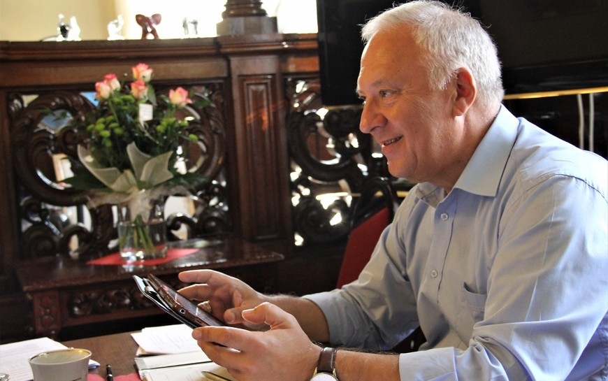 Prezydent Krzakowski: - Mieszkańcy oczekują e-komunikacji