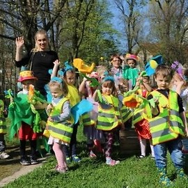 Przedszkolaki powitały wiosnę w mini-zoo