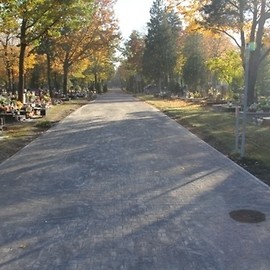 Przebudowa alei cmentarnej