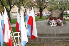 W hołdzie bohaterom Getta Warszawskiego