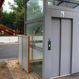 Windy na al. Piłsudskiego już działają