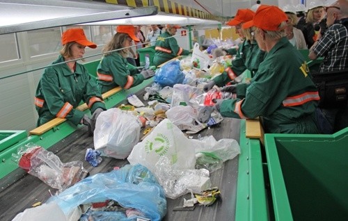 W Legnicy powstała najnowocześniejsza w regionie sortownia odpadów