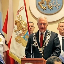 Tadeusz Krzakowski objął urząd Prezydenta Legnicy