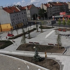 Wandale na Placu Sybiraków